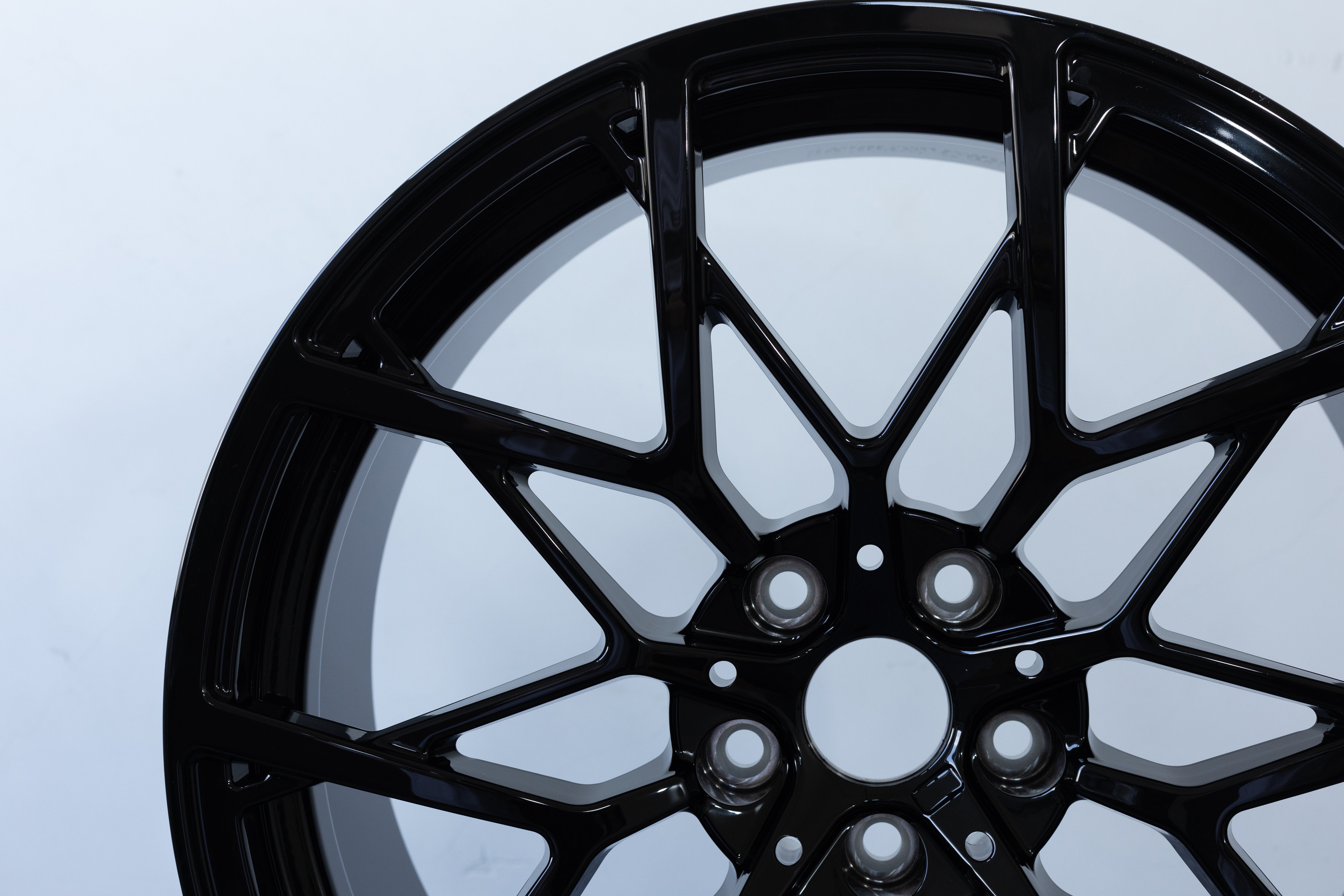 Forged wheel hub compatible with BMW models
