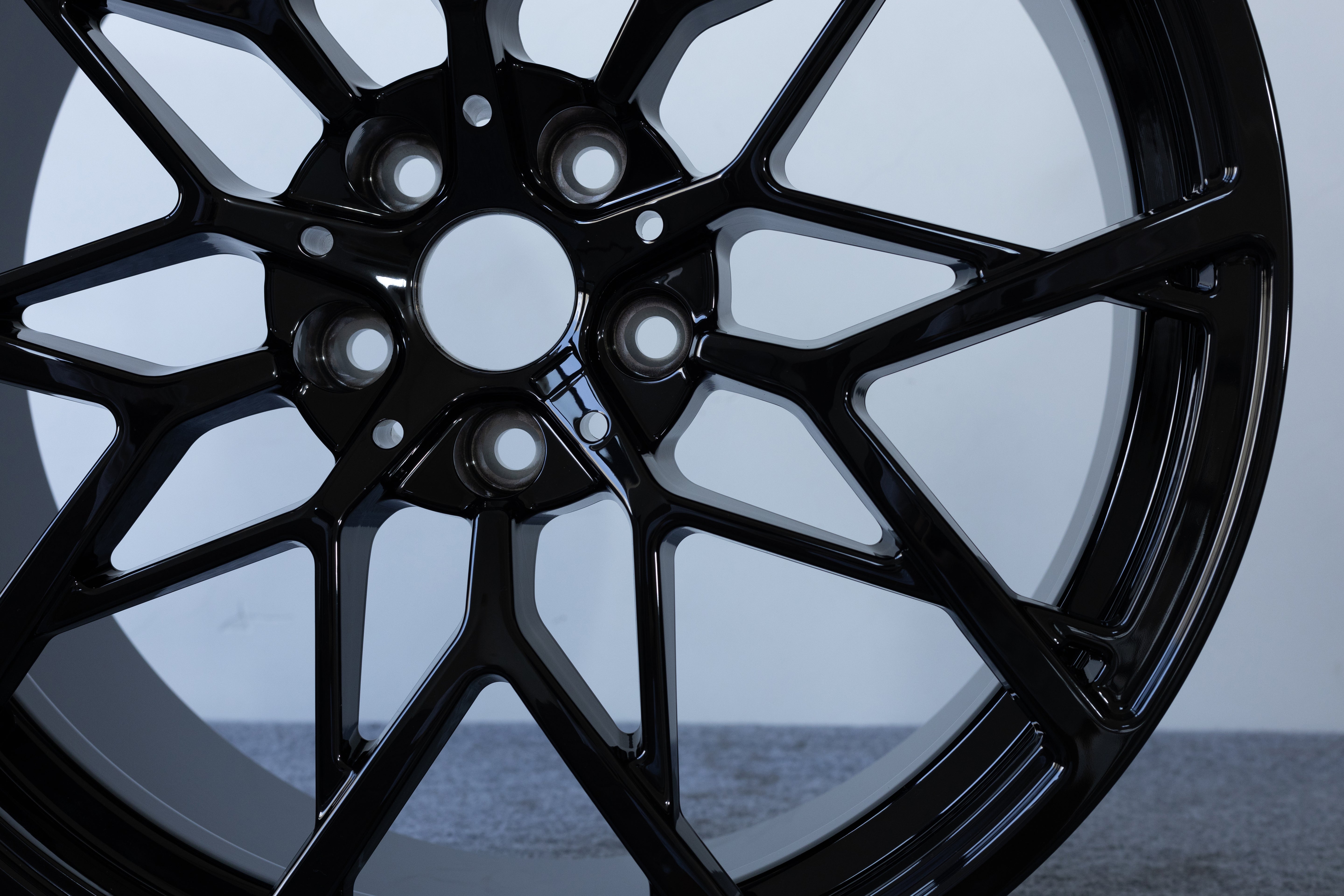 Forged wheel hub compatible with BMW models